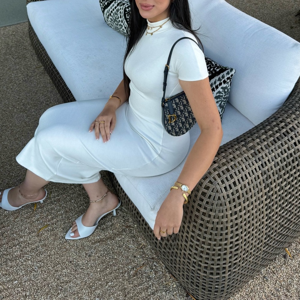 Elegant White Midi Dress